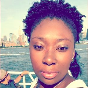 Meet your Posher, Brianna